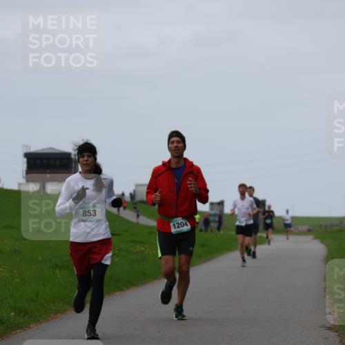 04.05.2025 - 8. Wedeler Halbmarathon Yannick Fuchs http://msf.ph/oto/7828943 04.05.2025 11:17:00 Laufen 853, 1204 meine-sportfotos.de