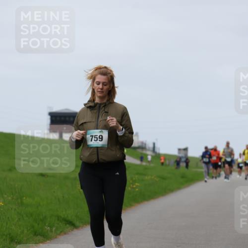 04.05.2025 - 8. Wedeler Halbmarathon Yannick Fuchs http://msf.ph/oto/7828948 04.05.2025 11:35:54 Laufen 759 meine-sportfotos.de