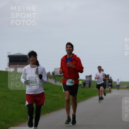 04.05.2025 - 8. Wedeler Halbmarathon Yannick Fuchs http://msf.ph/oto/7828950 04.05.2025 11:17:00 Laufen 853, 1204 meine-sportfotos.de