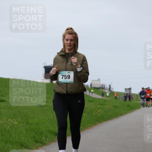 04.05.2025 - 8. Wedeler Halbmarathon Yannick Fuchs http://msf.ph/oto/7828966 04.05.2025 11:35:54 Laufen 759 meine-sportfotos.de