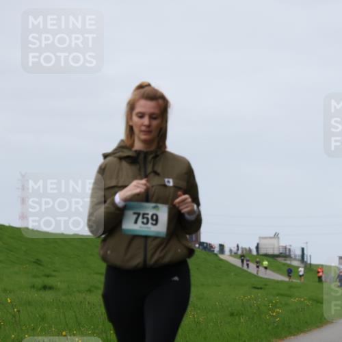 04.05.2025 - 8. Wedeler Halbmarathon Yannick Fuchs http://msf.ph/oto/7828974 04.05.2025 11:35:55 Laufen 759 meine-sportfotos.de