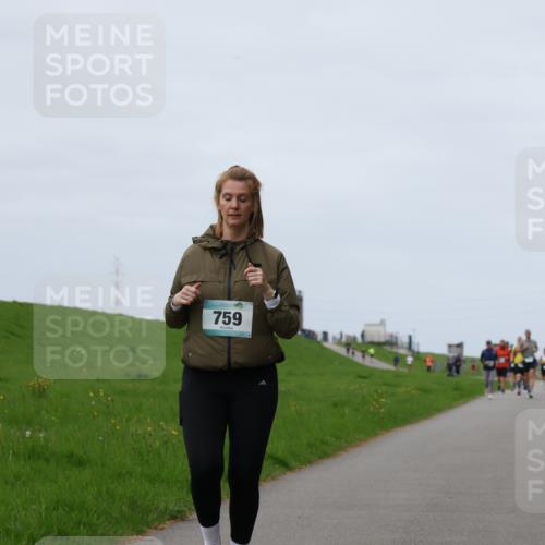 04.05.2025 - 8. Wedeler Halbmarathon Yannick Fuchs http://msf.ph/oto/7828983 04.05.2025 11:35:56 Laufen 759 meine-sportfotos.de