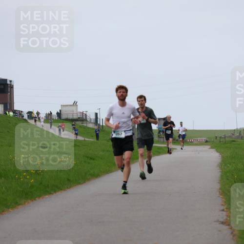 04.05.2025 - 8. Wedeler Halbmarathon Yannick Fuchs http://msf.ph/oto/7829033 04.05.2025 11:17:05 Laufen 1210, 957 meine-sportfotos.de