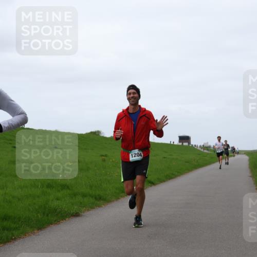 04.05.2025 - 8. Wedeler Halbmarathon Yannick Fuchs http://msf.ph/oto/7829038 04.05.2025 11:17:06 Laufen 853, 1204 meine-sportfotos.de