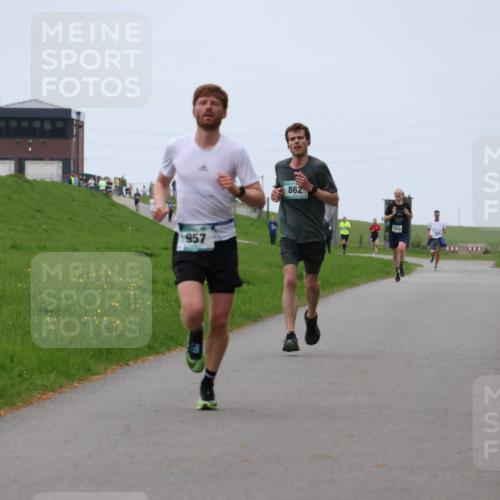 04.05.2025 - 8. Wedeler Halbmarathon Yannick Fuchs http://msf.ph/oto/7829081 04.05.2025 11:17:08 Laufen 957, 862, 1210 meine-sportfotos.de