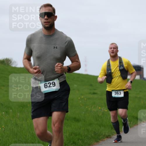 04.05.2025 - 8. Wedeler Halbmarathon Yannick Fuchs http://msf.ph/oto/7829083 04.05.2025 11:36:19 Laufen 629, 363, 283, 31 meine-sportfotos.de