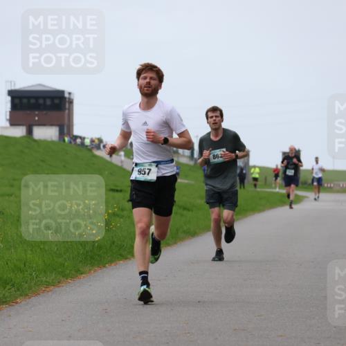 04.05.2025 - 8. Wedeler Halbmarathon Yannick Fuchs http://msf.ph/oto/7829088 04.05.2025 11:17:08 Laufen 957, 862 meine-sportfotos.de