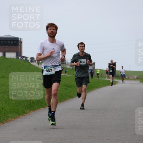 04.05.2025 - 8. Wedeler Halbmarathon Yannick Fuchs http://msf.ph/oto/7829095 04.05.2025 11:17:08 Laufen 957, 862 meine-sportfotos.de