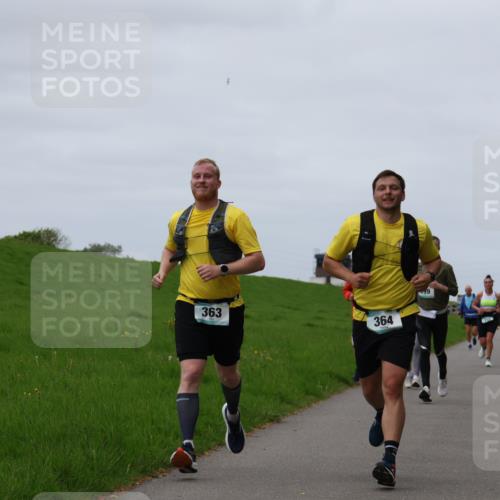 04.05.2025 - 8. Wedeler Halbmarathon Yannick Fuchs http://msf.ph/oto/7829100 04.05.2025 11:36:21 Laufen 363, 364 meine-sportfotos.de