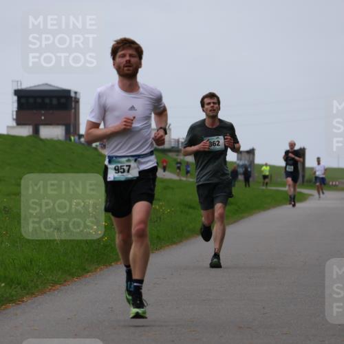 04.05.2025 - 8. Wedeler Halbmarathon Yannick Fuchs http://msf.ph/oto/7829113 04.05.2025 11:17:09 Laufen 957, 362 meine-sportfotos.de