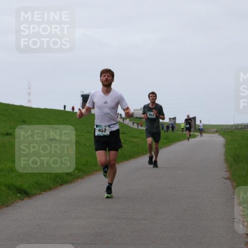 04.05.2025 - 8. Wedeler Halbmarathon Yannick Fuchs http://msf.ph/oto/7829133 04.05.2025 11:17:10 Laufen 957, 862 meine-sportfotos.de