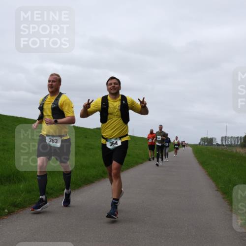 04.05.2025 - 8. Wedeler Halbmarathon Yannick Fuchs http://msf.ph/oto/7829143 04.05.2025 11:36:23 Laufen 363, 364 meine-sportfotos.de