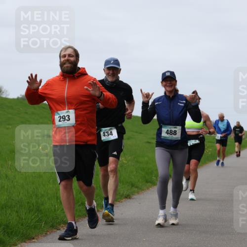 04.05.2025 - 8. Wedeler Halbmarathon Yannick Fuchs http://msf.ph/oto/7829223 04.05.2025 11:36:27 Laufen 293, 434, 488 meine-sportfotos.de