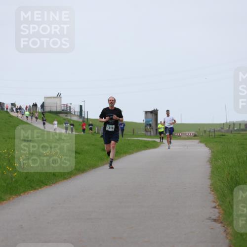 04.05.2025 - 8. Wedeler Halbmarathon Yannick Fuchs http://msf.ph/oto/7829276 04.05.2025 11:17:18 Laufen  meine-sportfotos.de
