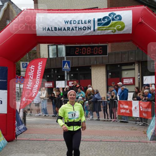 04.05.2025 - 8. Wedeler Halbmarathon Felixshl http://msf.ph/oto/7829283 04.05.2025 12:08:04 Ziel 17 meine-sportfotos.de