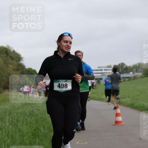04.05.2025 - 8. Wedeler Halbmarathon Yannick Fuchs http://msf.ph/oto/7829329 04.05.2025 11:17:30 Laufen 498 meine-sportfotos.de