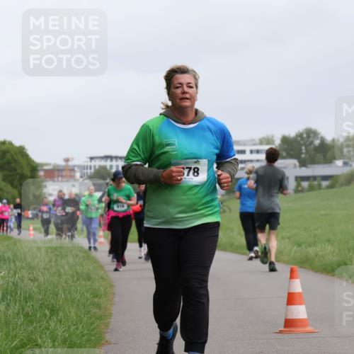 04.05.2025 - 8. Wedeler Halbmarathon Yannick Fuchs http://msf.ph/oto/7829348 04.05.2025 11:17:31 Laufen 916, 28, 678 meine-sportfotos.de