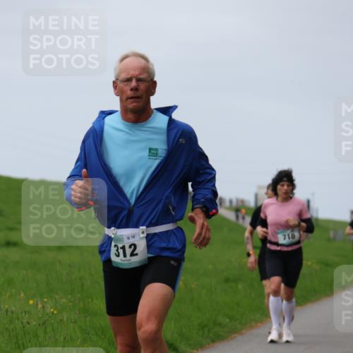 04.05.2025 - 8. Wedeler Halbmarathon Yannick Fuchs http://msf.ph/oto/7829369 04.05.2025 11:36:34 Laufen 15, 312, 710 meine-sportfotos.de
