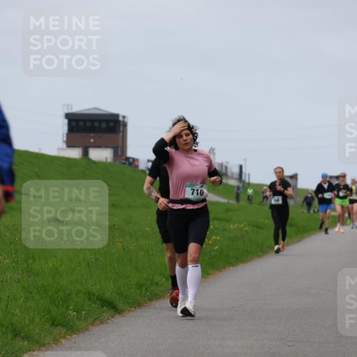 04.05.2025 - 8. Wedeler Halbmarathon Yannick Fuchs http://msf.ph/oto/7829390 04.05.2025 11:36:36 Laufen 710 meine-sportfotos.de