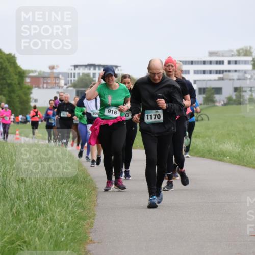 04.05.2025 - 8. Wedeler Halbmarathon Yannick Fuchs http://msf.ph/oto/7829422 04.05.2025 11:17:34 Laufen 637, 106, 916, 13, 1170 meine-sportfotos.de