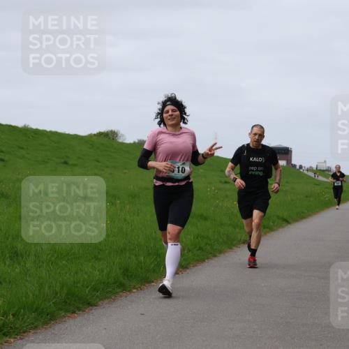 04.05.2025 - 8. Wedeler Halbmarathon Yannick Fuchs http://msf.ph/oto/7829487 04.05.2025 11:36:41 Laufen 10 meine-sportfotos.de