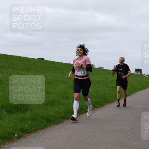 04.05.2025 - 8. Wedeler Halbmarathon Yannick Fuchs http://msf.ph/oto/7829506 04.05.2025 11:36:42 Laufen 710 meine-sportfotos.de