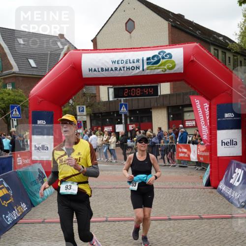 04.05.2025 - 8. Wedeler Halbmarathon Felixshl http://msf.ph/oto/7829545 04.05.2025 12:08:42 Ziel 93, 1153 meine-sportfotos.de