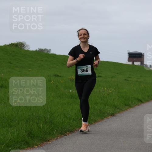 04.05.2025 - 8. Wedeler Halbmarathon Yannick Fuchs http://msf.ph/oto/7829587 04.05.2025 11:36:51 Laufen 366, 1196 meine-sportfotos.de
