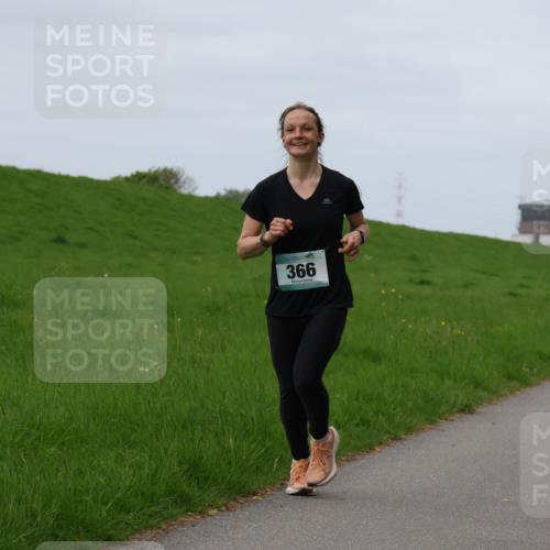04.05.2025 - 8. Wedeler Halbmarathon Yannick Fuchs http://msf.ph/oto/7829594 04.05.2025 11:36:52 Laufen 366 meine-sportfotos.de