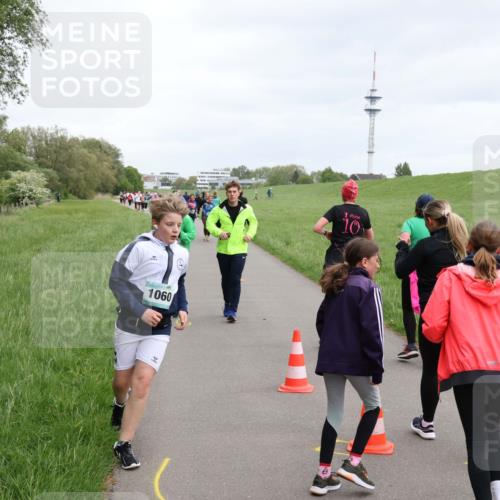 04.05.2025 - 8. Wedeler Halbmarathon Yannick Fuchs http://msf.ph/oto/7829597 04.05.2025 11:17:50 Laufen 1060, 10 meine-sportfotos.de