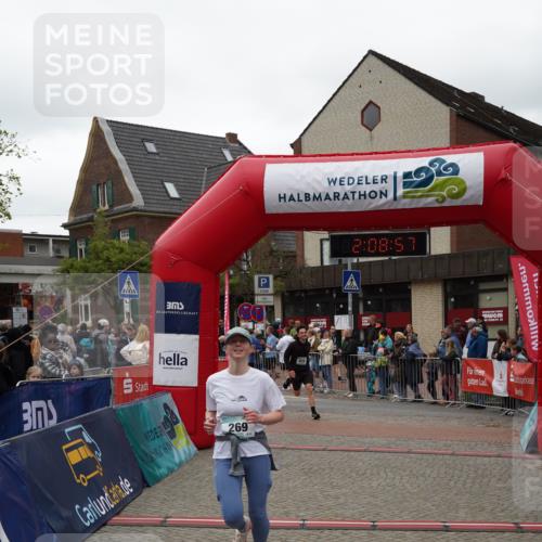 04.05.2025 - 8. Wedeler Halbmarathon Felixshl http://msf.ph/oto/7829645 04.05.2025 12:08:55 Ziel 269, 479, 491 meine-sportfotos.de
