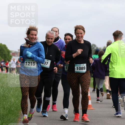 04.05.2025 - 8. Wedeler Halbmarathon Yannick Fuchs http://msf.ph/oto/7829715 04.05.2025 11:17:57 Laufen 37, 1215, 1089, 1986 meine-sportfotos.de
