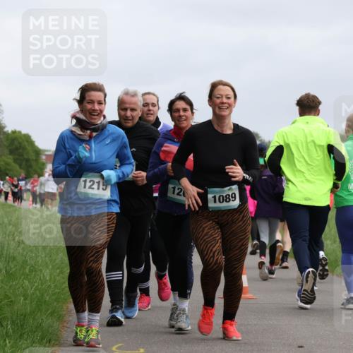 04.05.2025 - 8. Wedeler Halbmarathon Yannick Fuchs http://msf.ph/oto/7829724 04.05.2025 11:17:57 Laufen 1215, 12, 1089, 1986, 20 meine-sportfotos.de