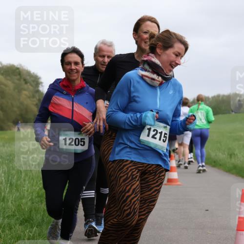 04.05.2025 - 8. Wedeler Halbmarathon Yannick Fuchs http://msf.ph/oto/7829750 04.05.2025 11:18:00 Laufen 1215, 1205 meine-sportfotos.de
