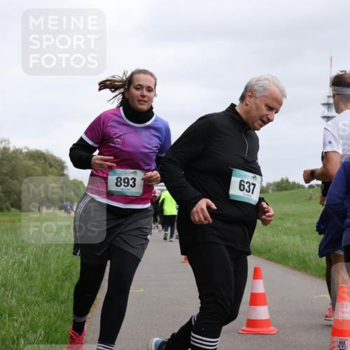 04.05.2025 - 8. Wedeler Halbmarathon Yannick Fuchs http://msf.ph/oto/7829764 04.05.2025 11:18:02 Laufen 893, 637 meine-sportfotos.de