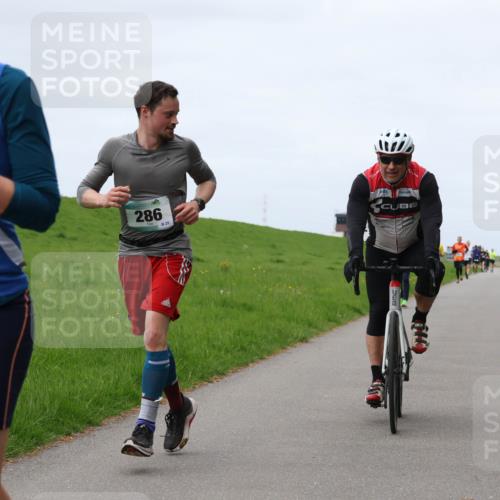 04.05.2025 - 8. Wedeler Halbmarathon Yannick Fuchs http://msf.ph/oto/7829774 04.05.2025 11:37:05 Laufen 355, 286 meine-sportfotos.de