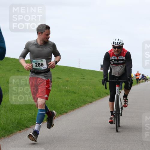 04.05.2025 - 8. Wedeler Halbmarathon Yannick Fuchs http://msf.ph/oto/7829777 04.05.2025 11:37:05 Laufen 55, 286, 25 meine-sportfotos.de