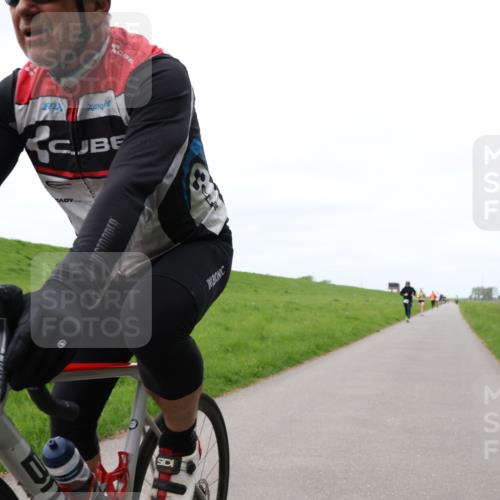 04.05.2025 - 8. Wedeler Halbmarathon Yannick Fuchs http://msf.ph/oto/7829806 04.05.2025 11:37:07 Laufen  meine-sportfotos.de