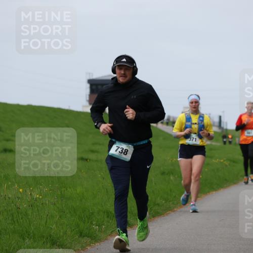 04.05.2025 - 8. Wedeler Halbmarathon Yannick Fuchs http://msf.ph/oto/7829814 04.05.2025 11:37:09 Laufen 738, 371 meine-sportfotos.de