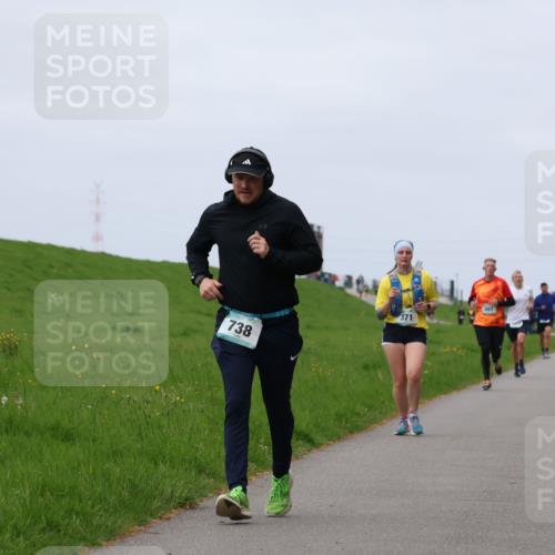 04.05.2025 - 8. Wedeler Halbmarathon Yannick Fuchs http://msf.ph/oto/7829831 04.05.2025 11:37:10 Laufen 738, 371 meine-sportfotos.de