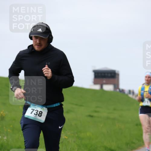 04.05.2025 - 8. Wedeler Halbmarathon Yannick Fuchs http://msf.ph/oto/7829841 04.05.2025 11:37:11 Laufen 738 meine-sportfotos.de