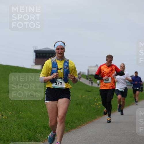 04.05.2025 - 8. Wedeler Halbmarathon Yannick Fuchs http://msf.ph/oto/7829868 04.05.2025 11:37:15 Laufen 371 meine-sportfotos.de