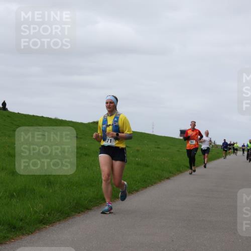 04.05.2025 - 8. Wedeler Halbmarathon Yannick Fuchs http://msf.ph/oto/7829914 04.05.2025 11:37:20 Laufen 561 meine-sportfotos.de