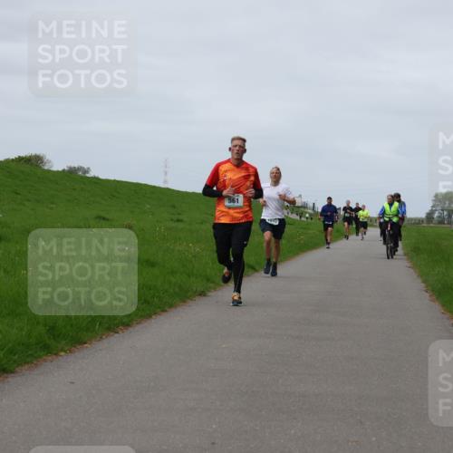 04.05.2025 - 8. Wedeler Halbmarathon Yannick Fuchs http://msf.ph/oto/7829941 04.05.2025 11:37:22 Laufen 561, 032 meine-sportfotos.de