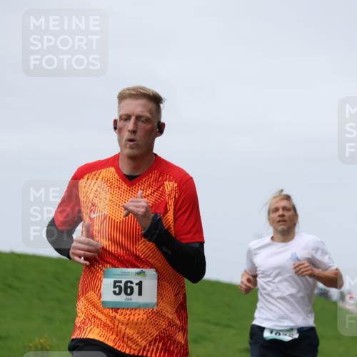 04.05.2025 - 8. Wedeler Halbmarathon Yannick Fuchs http://msf.ph/oto/7829957 04.05.2025 11:37:23 Laufen 561, 1092 meine-sportfotos.de