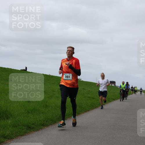 04.05.2025 - 8. Wedeler Halbmarathon Yannick Fuchs http://msf.ph/oto/7829973 04.05.2025 11:37:25 Laufen 561 meine-sportfotos.de