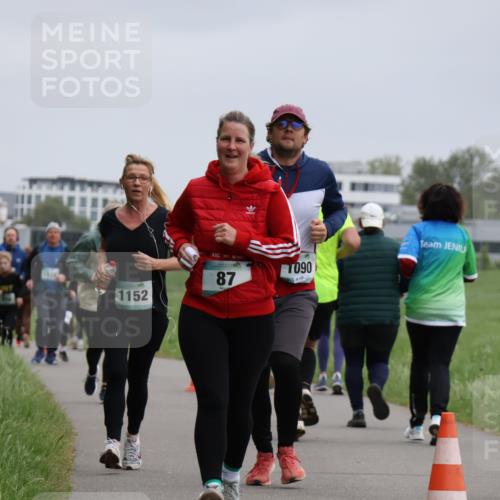 04.05.2025 - 8. Wedeler Halbmarathon Yannick Fuchs http://msf.ph/oto/7829983 04.05.2025 11:18:33 Laufen 090, 87, 1152 meine-sportfotos.de