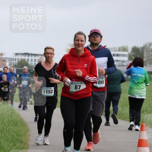 04.05.2025 - 8. Wedeler Halbmarathon Yannick Fuchs http://msf.ph/oto/7829988 04.05.2025 11:18:34 Laufen 1152, 87, 1090, 8158 meine-sportfotos.de