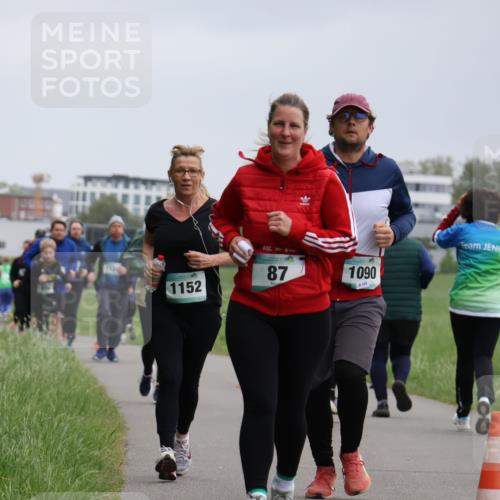 04.05.2025 - 8. Wedeler Halbmarathon Yannick Fuchs http://msf.ph/oto/7829993 04.05.2025 11:18:34 Laufen 1152, 87, 1090 meine-sportfotos.de