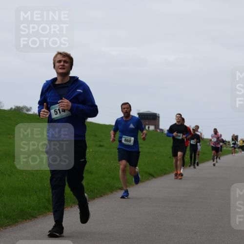 04.05.2025 - 8. Wedeler Halbmarathon Yannick Fuchs http://msf.ph/oto/7830054 04.05.2025 11:18:39 Laufen 514, 860 meine-sportfotos.de